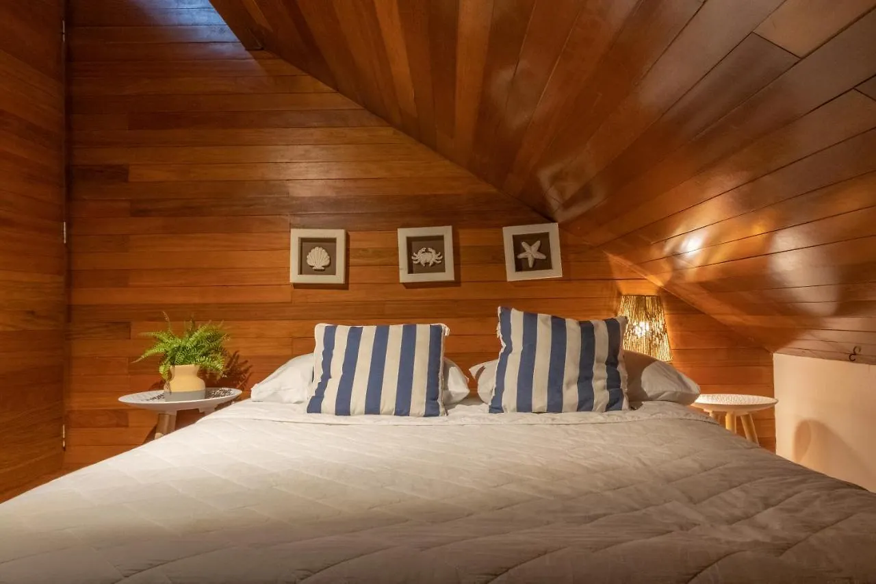 Casa de Férias Bangalô dos Sonhos: beira-mar de Muro Alto Pôrto das Galinhas Brasil